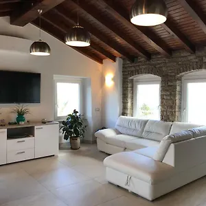 Casa Isabelle , La Spezia Italie